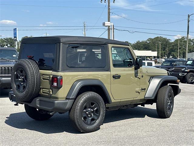 new 2025 Jeep Wrangler car, priced at $34,685