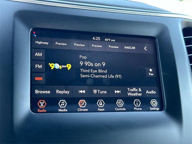 used 2021 Jeep Cherokee car, priced at $23,625