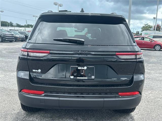 new 2025 Jeep Grand Cherokee car, priced at $44,600