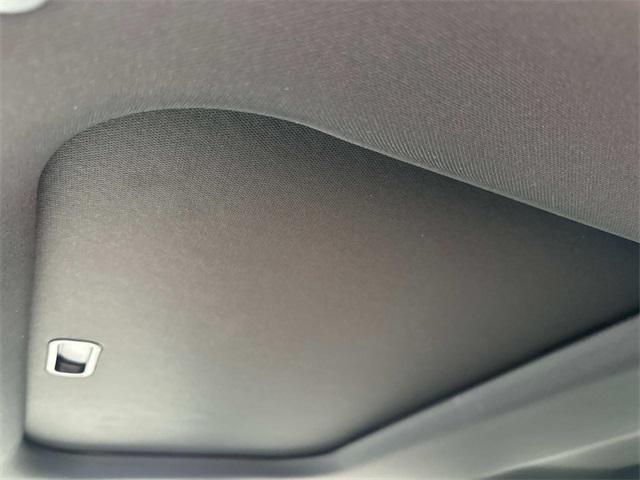new 2025 Jeep Grand Cherokee car, priced at $44,600