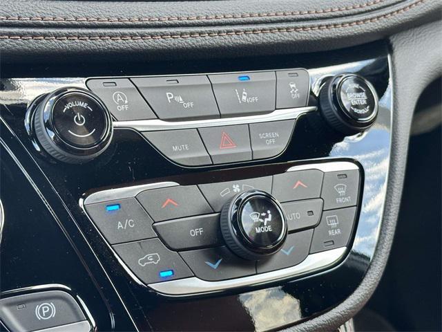 new 2026 Chrysler Pacifica car, priced at $55,783