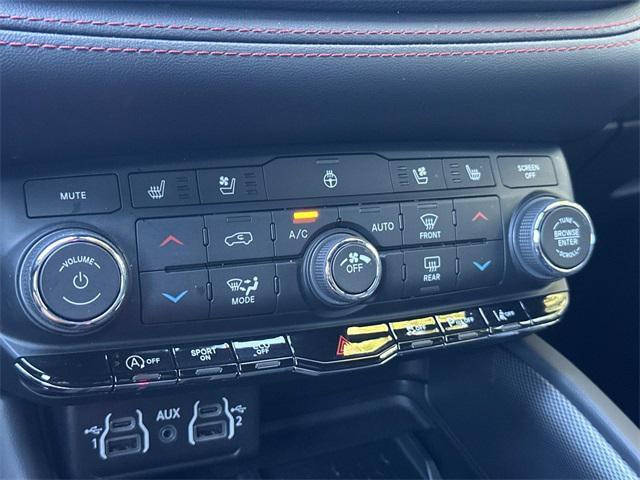 new 2025 Dodge Durango car, priced at $41,053