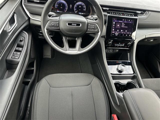 new 2025 Jeep Grand Cherokee L car, priced at $37,939