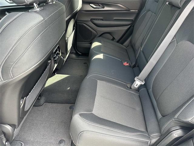 new 2025 Jeep Grand Cherokee car, priced at $35,044