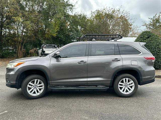 used 2016 Toyota Highlander car, priced at $15,980