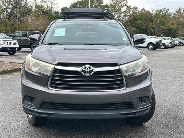 used 2016 Toyota Highlander car, priced at $15,980