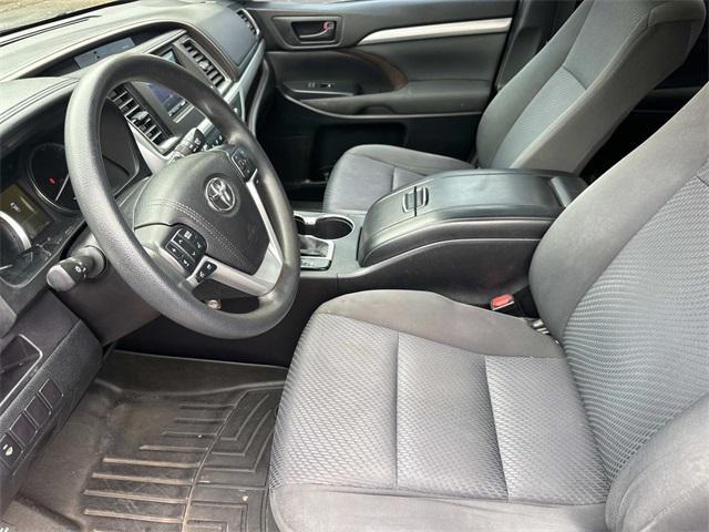 used 2016 Toyota Highlander car, priced at $15,980