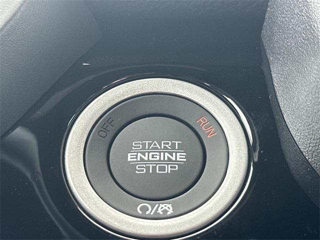 new 2025 Ram 1500 car, priced at $61,663