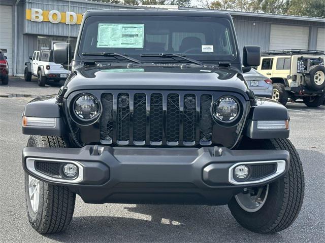 new 2023 Jeep Gladiator car, priced at $48,936