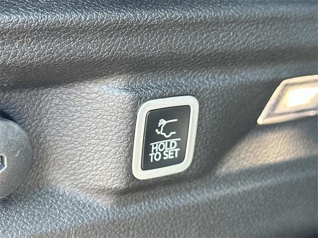 new 2025 Jeep Grand Cherokee L car, priced at $51,126