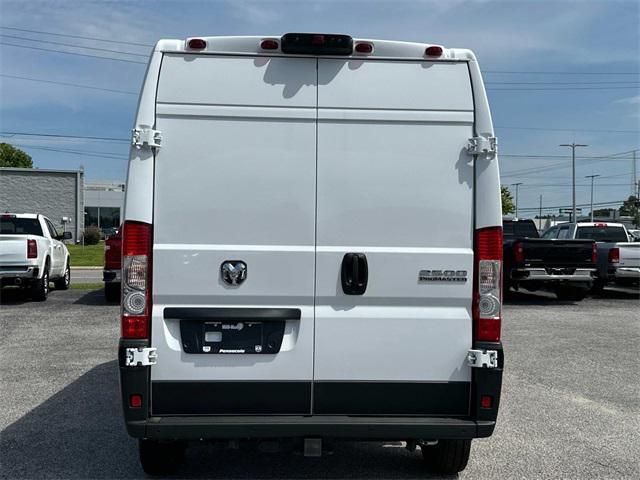 new 2025 Ram ProMaster 2500 car, priced at $54,042