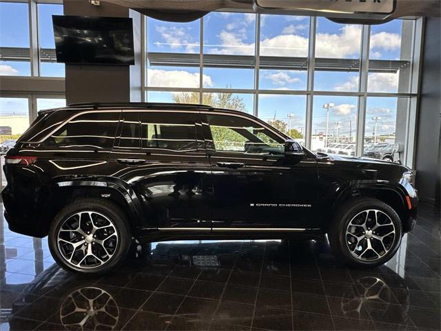 new 2025 Jeep Grand Cherokee car, priced at $63,611