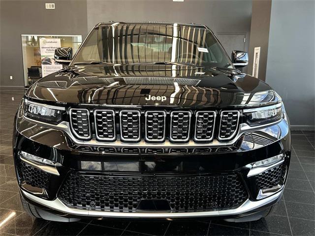 new 2025 Jeep Grand Cherokee car, priced at $63,611
