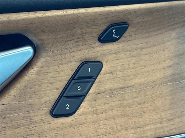 new 2025 Jeep Grand Cherokee car, priced at $63,611