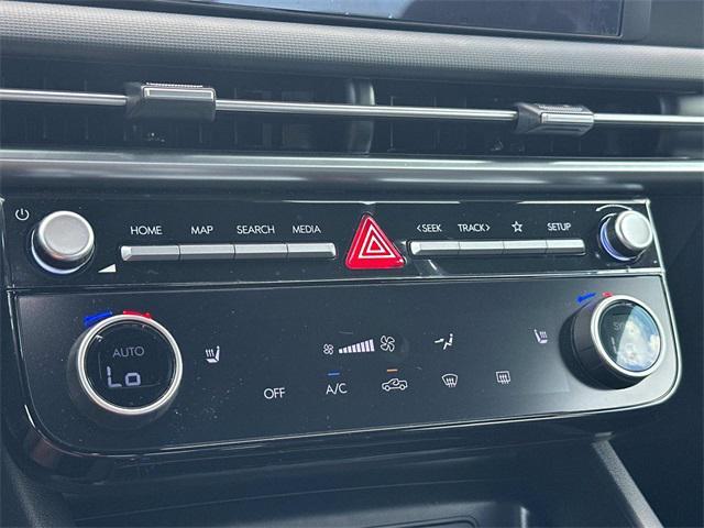 used 2025 Hyundai SANTA CRUZ car, priced at $38,750