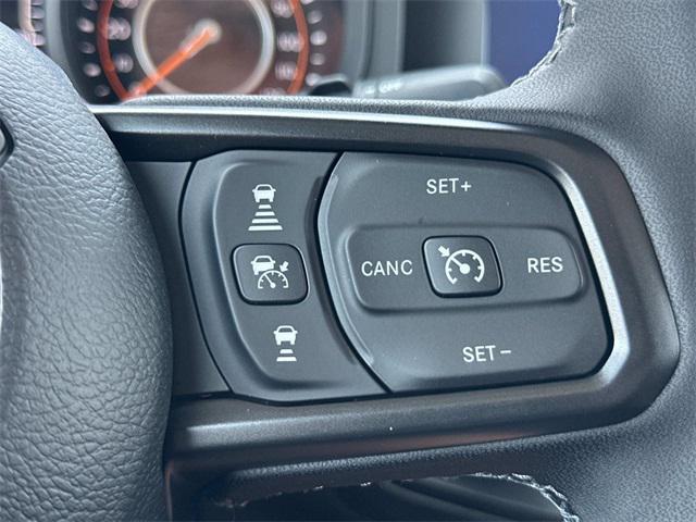 new 2025 Jeep Wrangler car, priced at $51,266
