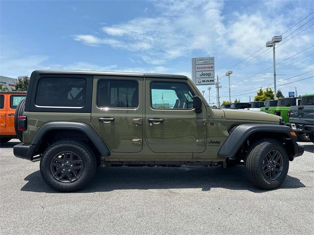 new 2025 Jeep Wrangler car, priced at $51,266