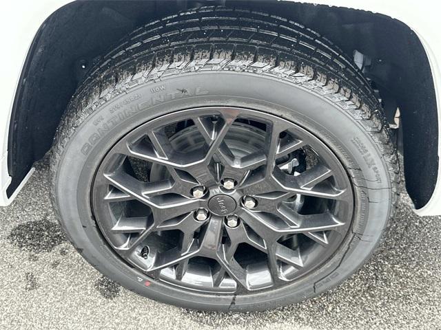 new 2025 Jeep Grand Cherokee L car, priced at $65,969