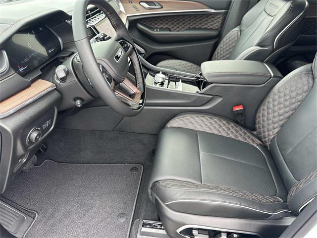 new 2025 Jeep Grand Cherokee L car, priced at $65,969