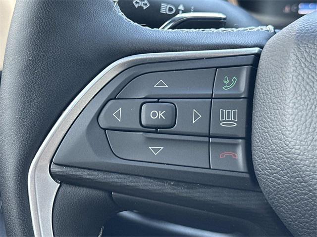 new 2025 Jeep Grand Cherokee car, priced at $38,517