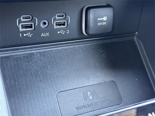 new 2025 Jeep Grand Cherokee car, priced at $38,517