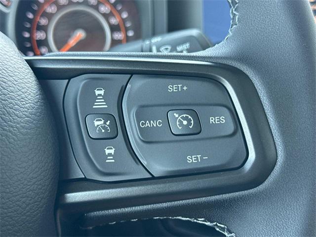 new 2025 Jeep Gladiator car, priced at $46,728