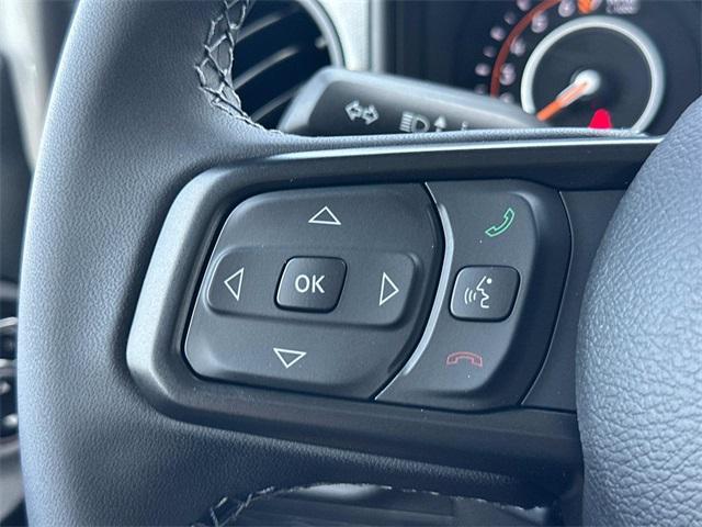 new 2025 Jeep Gladiator car, priced at $46,728