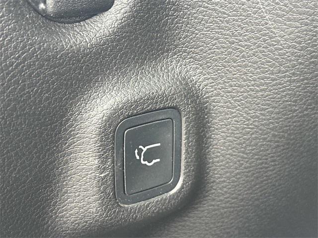 used 2022 Jeep Compass car, priced at $25,900