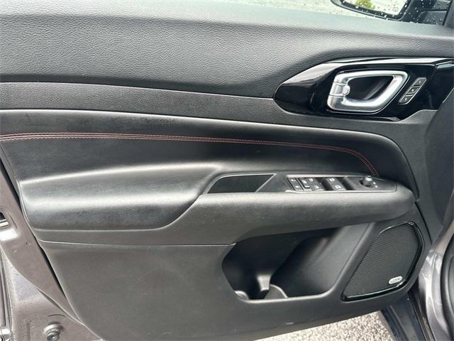 used 2022 Jeep Compass car, priced at $25,900
