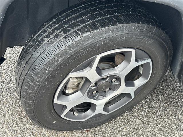 used 2022 Jeep Compass car, priced at $25,900