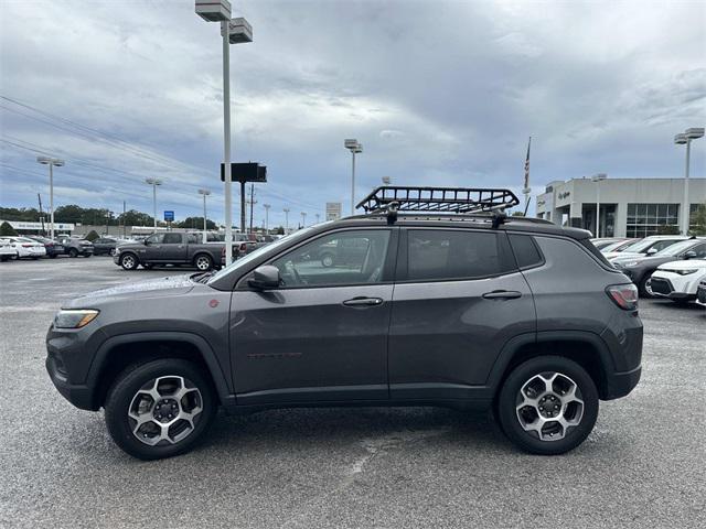 used 2022 Jeep Compass car, priced at $25,900