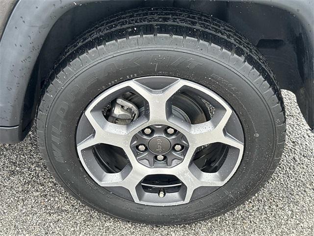 used 2022 Jeep Compass car, priced at $25,900