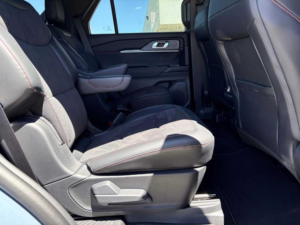 new 2025 Ford Explorer car, priced at $58,350