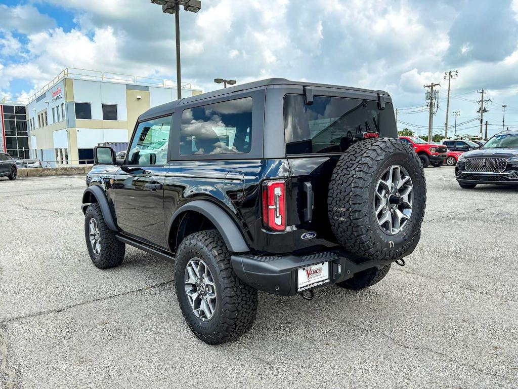 new 2025 Ford Bronco car, priced at $54,136
