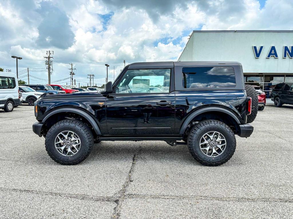 new 2025 Ford Bronco car, priced at $54,136