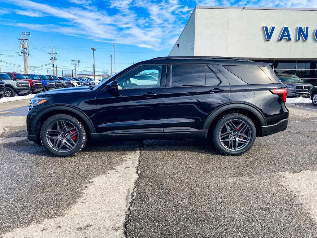 new 2025 Ford Explorer car, priced at $53,661