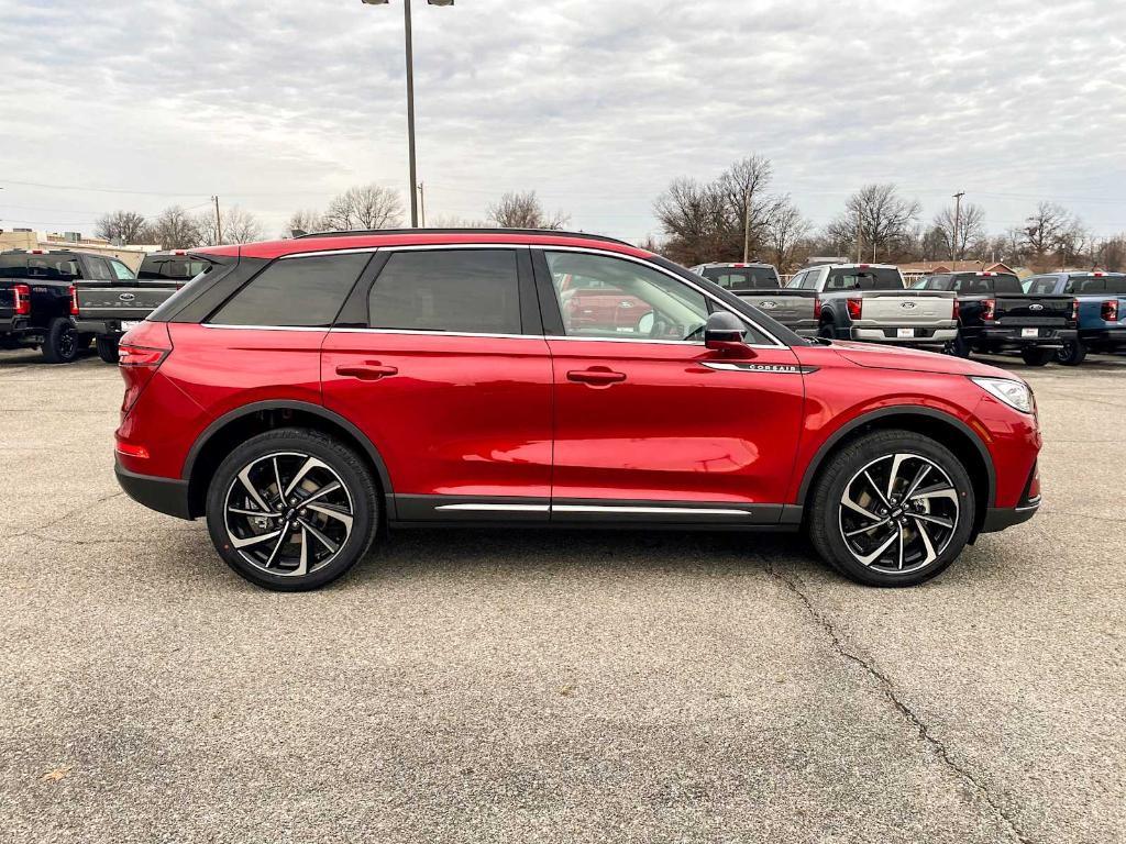 new 2025 Lincoln Corsair car, priced at $46,358