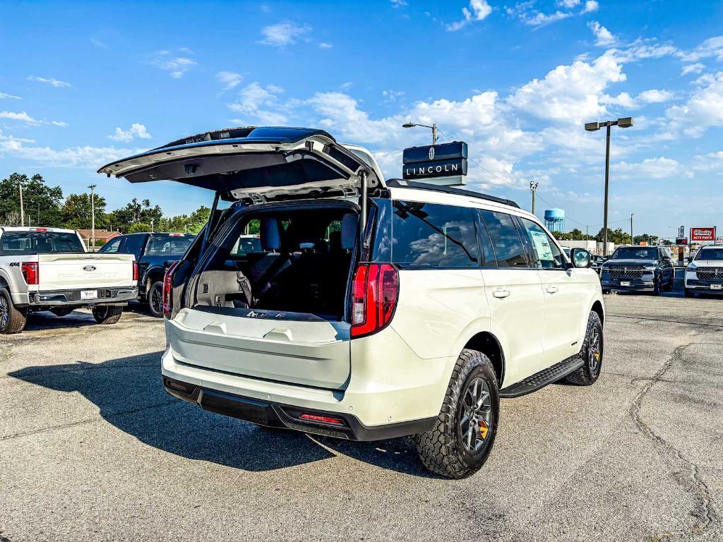 new 2025 Ford Expedition car, priced at $84,820