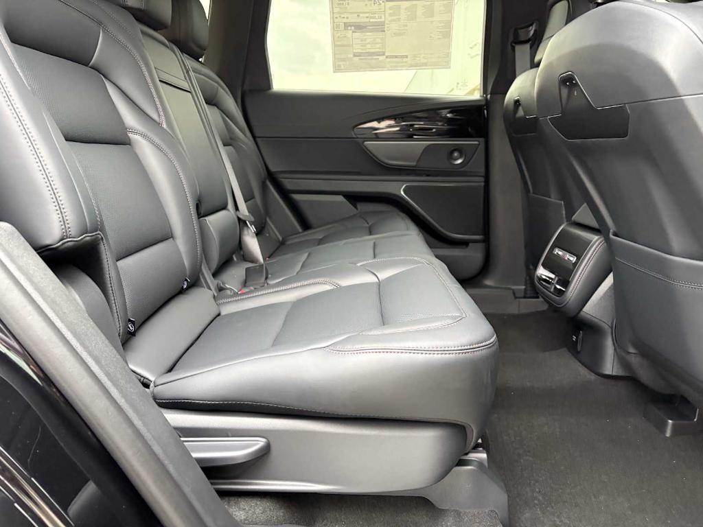 new 2025 Lincoln Nautilus car, priced at $55,423