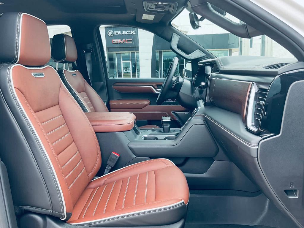 used 2025 GMC Sierra 1500 car, priced at $75,347