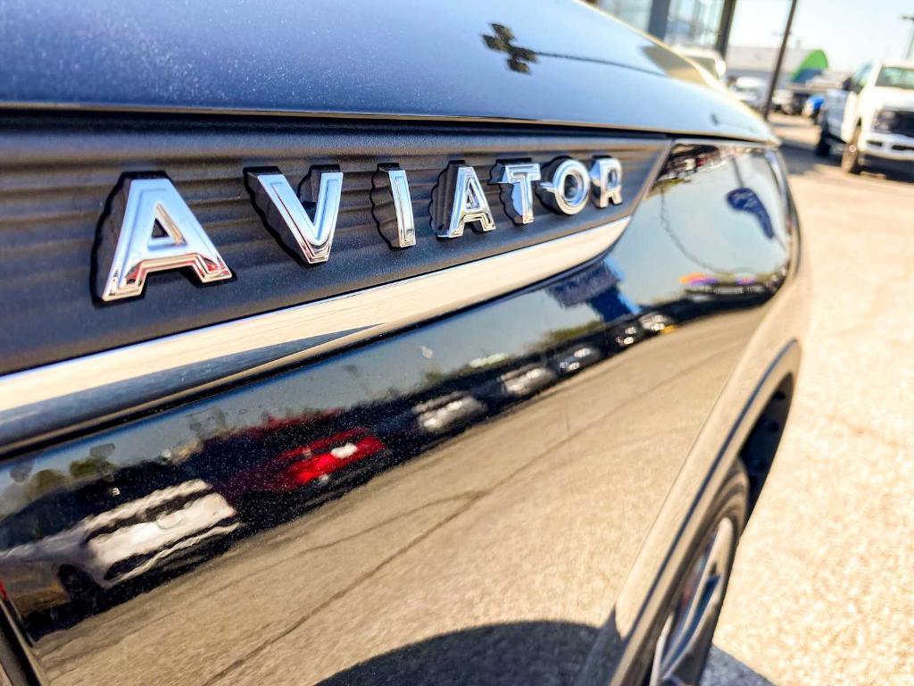 new 2025 Lincoln Aviator car, priced at $69,307