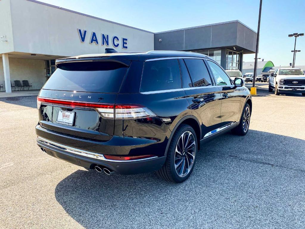 new 2025 Lincoln Aviator car, priced at $69,307