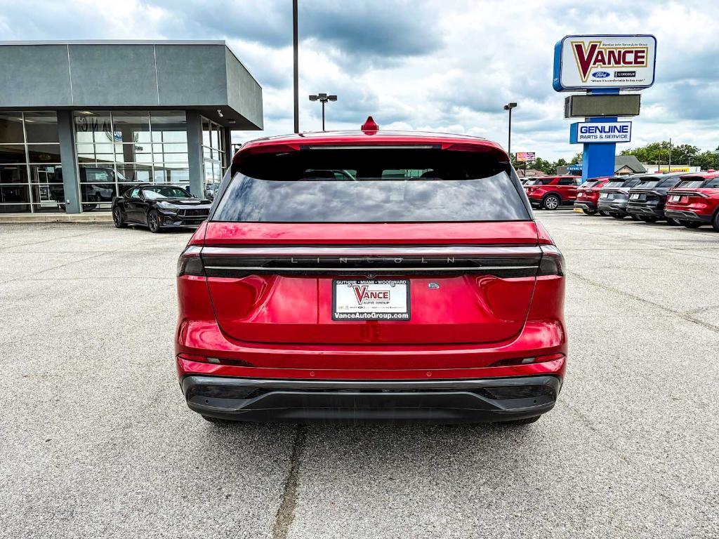 new 2025 Lincoln Nautilus car, priced at $52,835