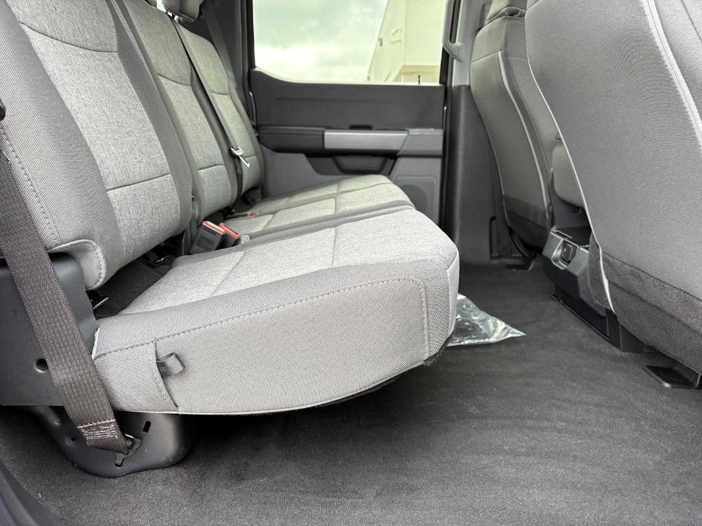 new 2025 Ford F-250 car, priced at $69,305