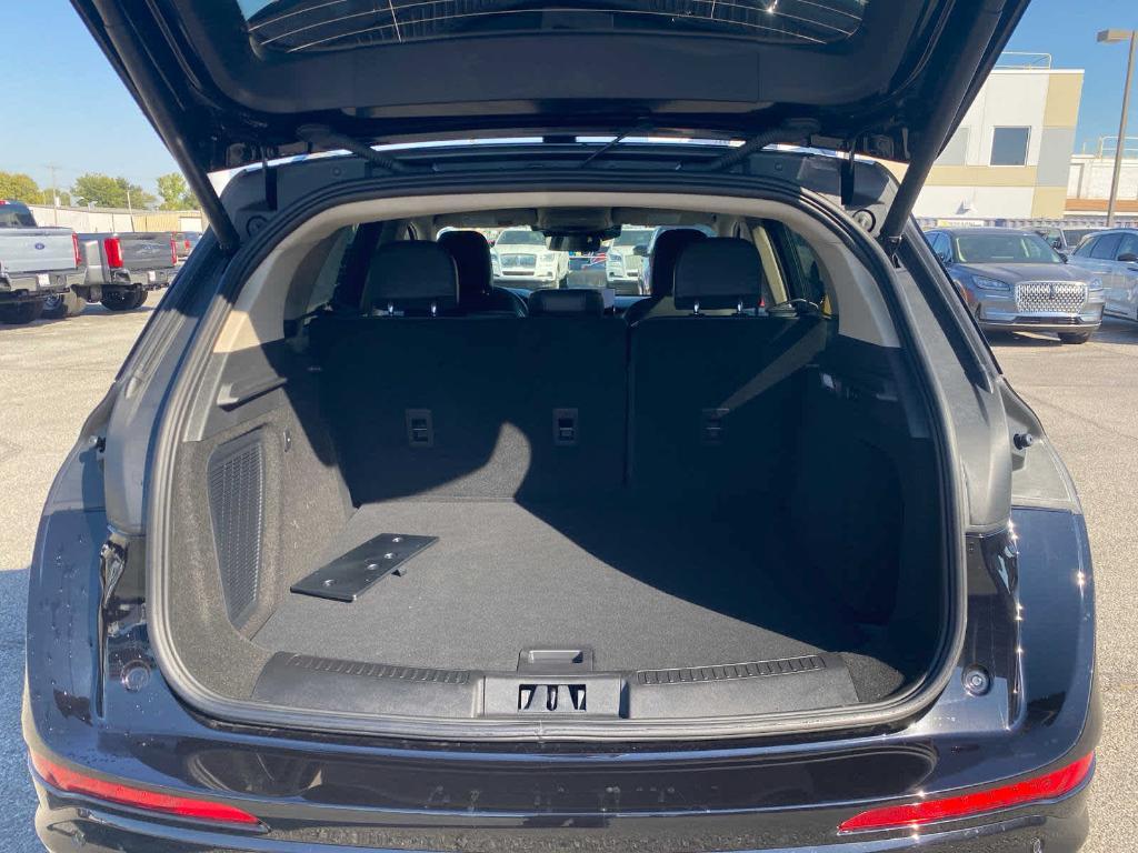 new 2025 Lincoln Corsair car, priced at $52,525