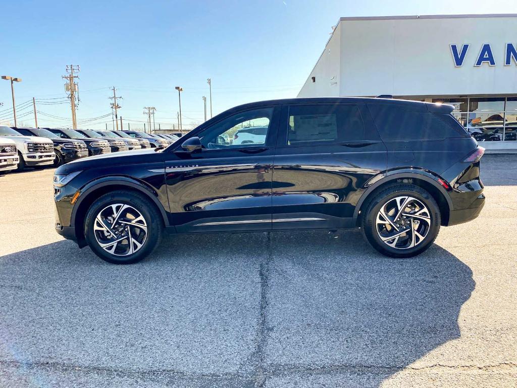 new 2025 Lincoln Nautilus car, priced at $50,803
