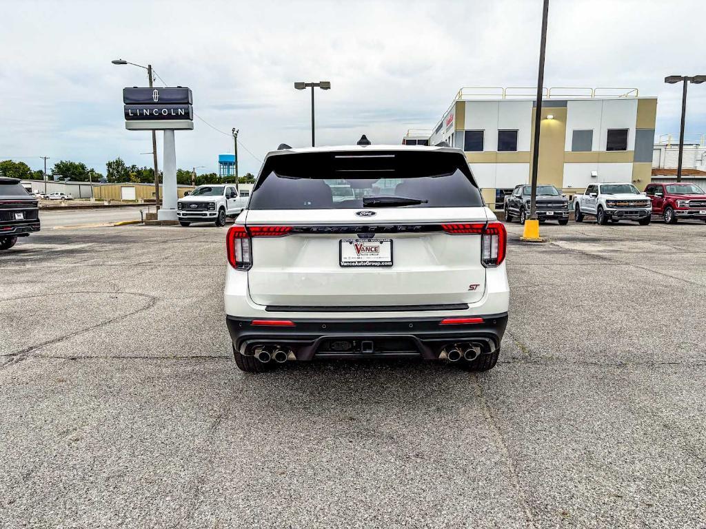 new 2025 Ford Explorer car, priced at $58,480