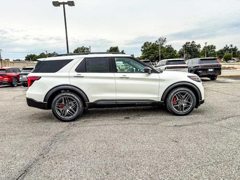 new 2025 Ford Explorer car, priced at $58,480
