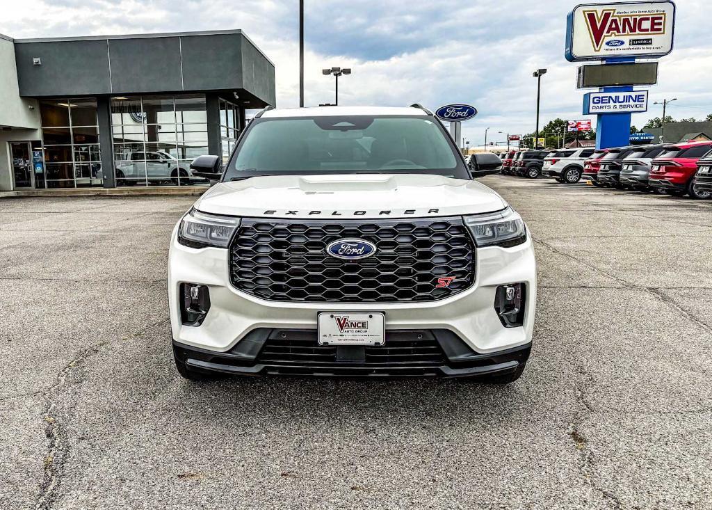 new 2025 Ford Explorer car, priced at $58,480
