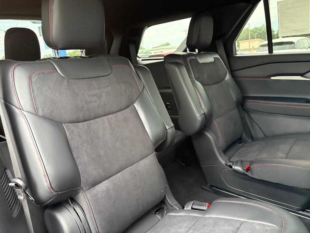 new 2025 Ford Explorer car, priced at $58,480